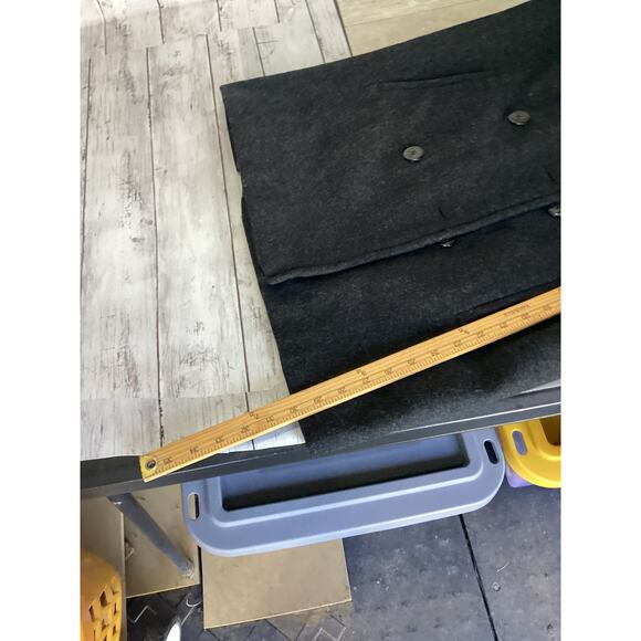 Stephanie Mathews Women's 100% Wool Gray Double Button Coat Jacket Sz 8P Petite - Picture 6 of 9